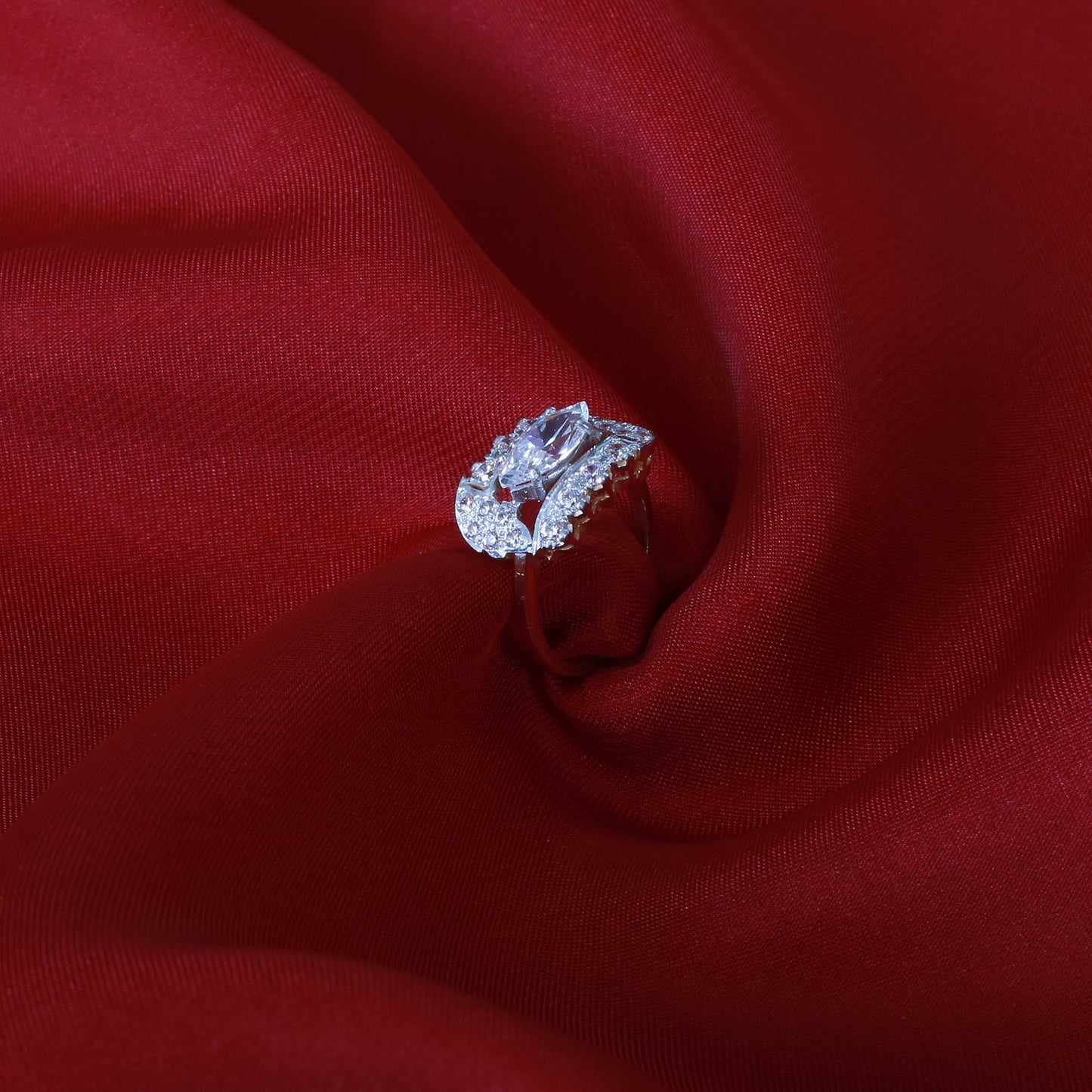 Ring BA1076