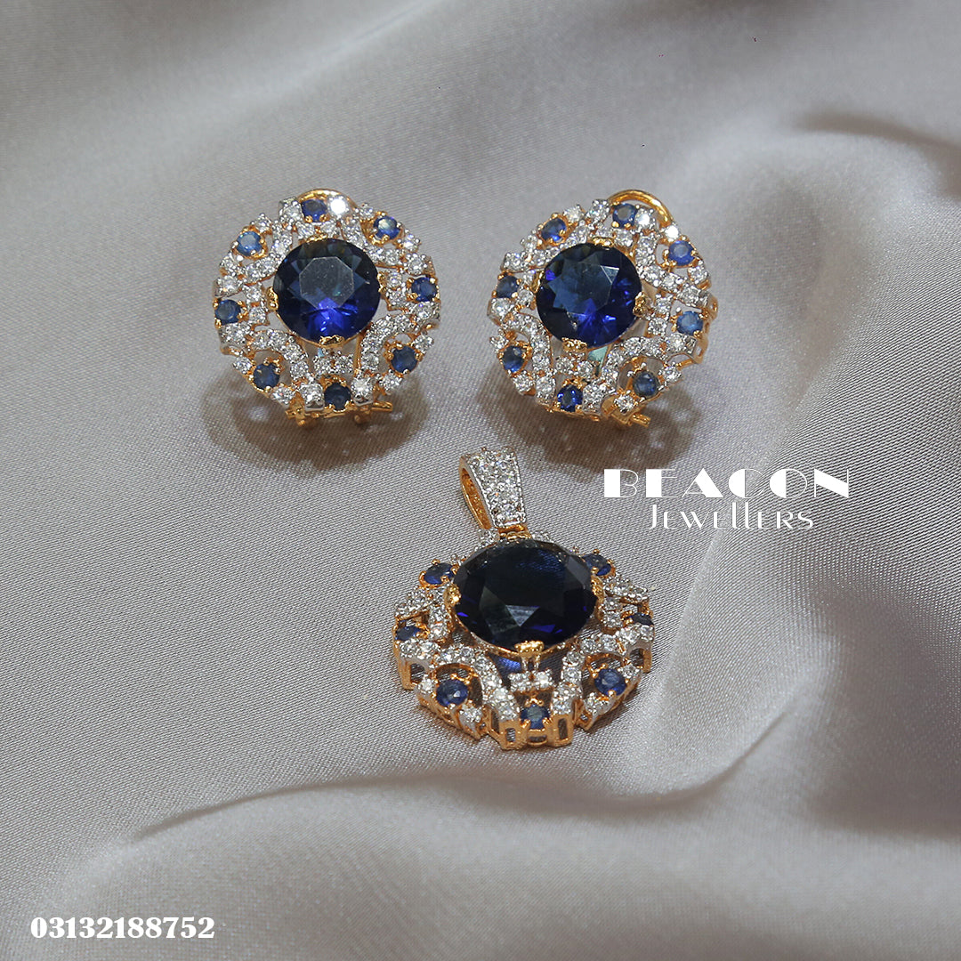 Locket and Earrings 01