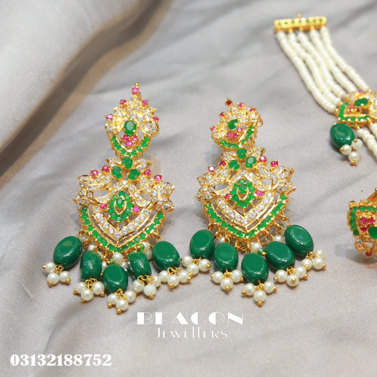 Necklace Ring Bindi and Earrings 06