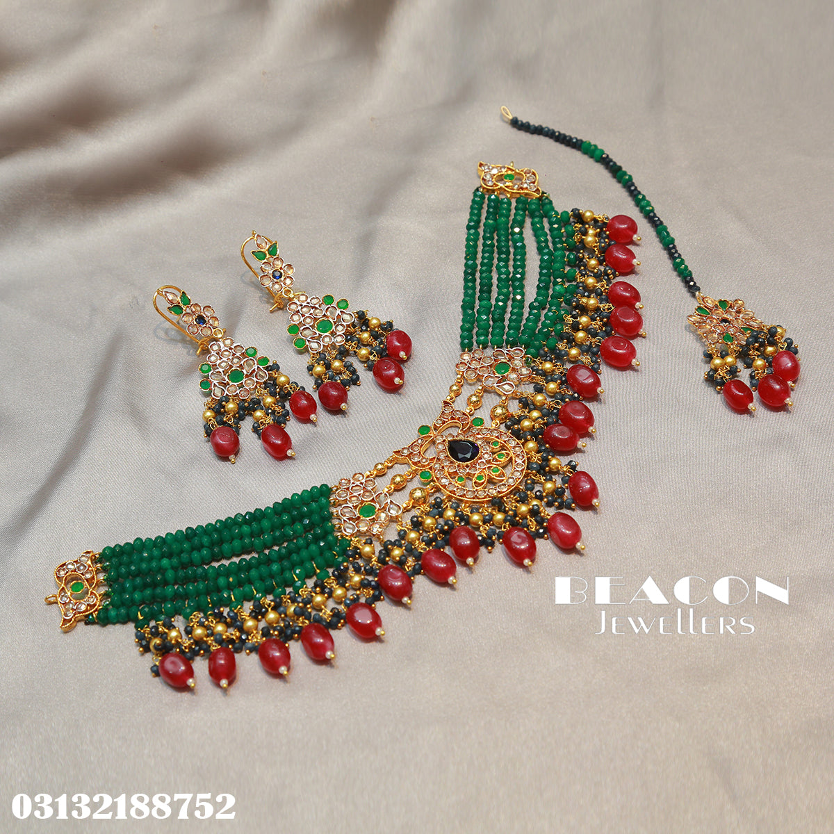 Necklace Set With Earrings TIka