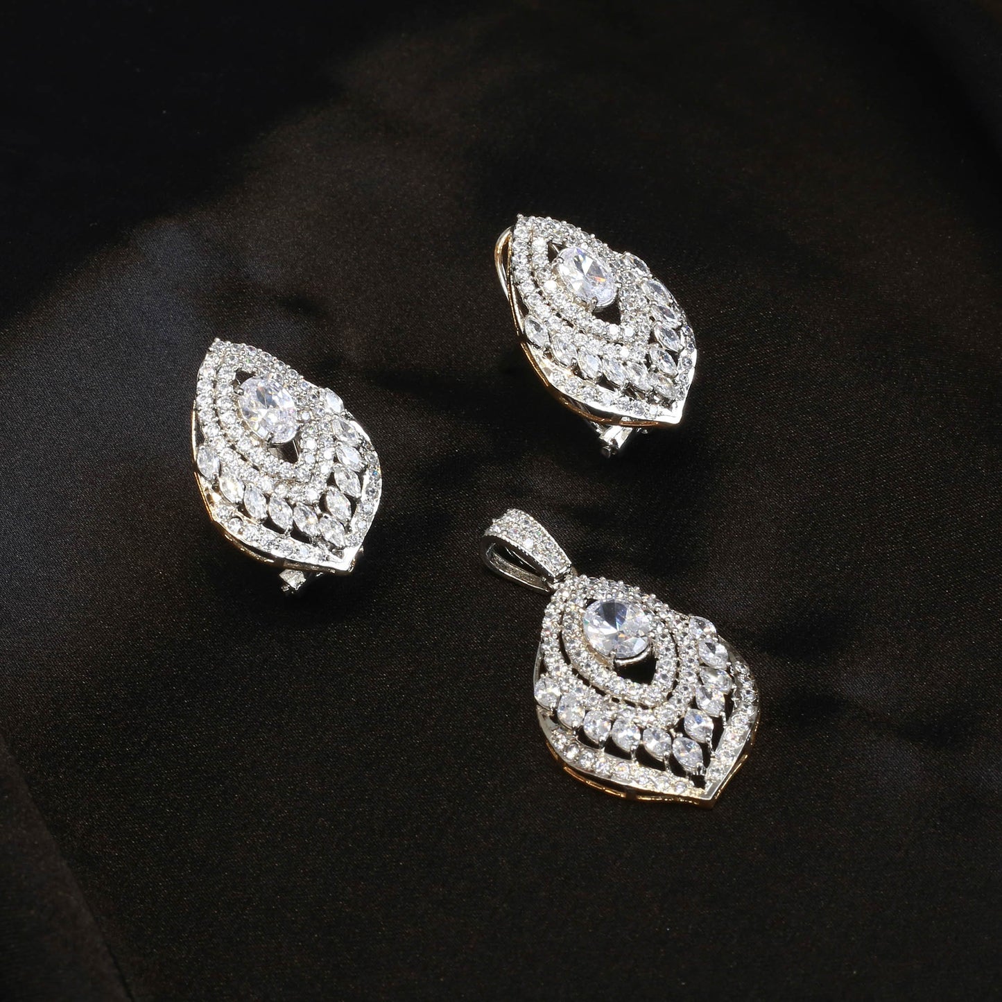 Pendent Set BA1045