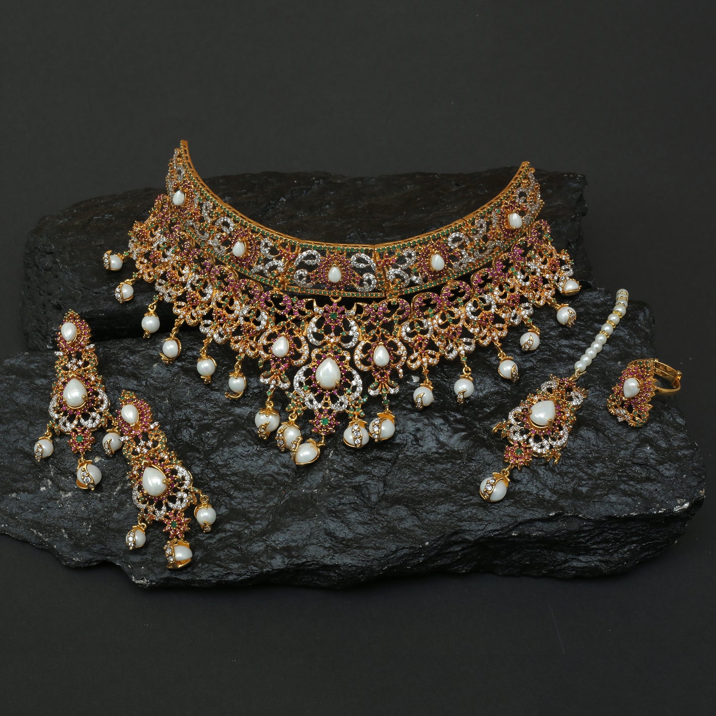 Choker Set With Earrings Tika Ring