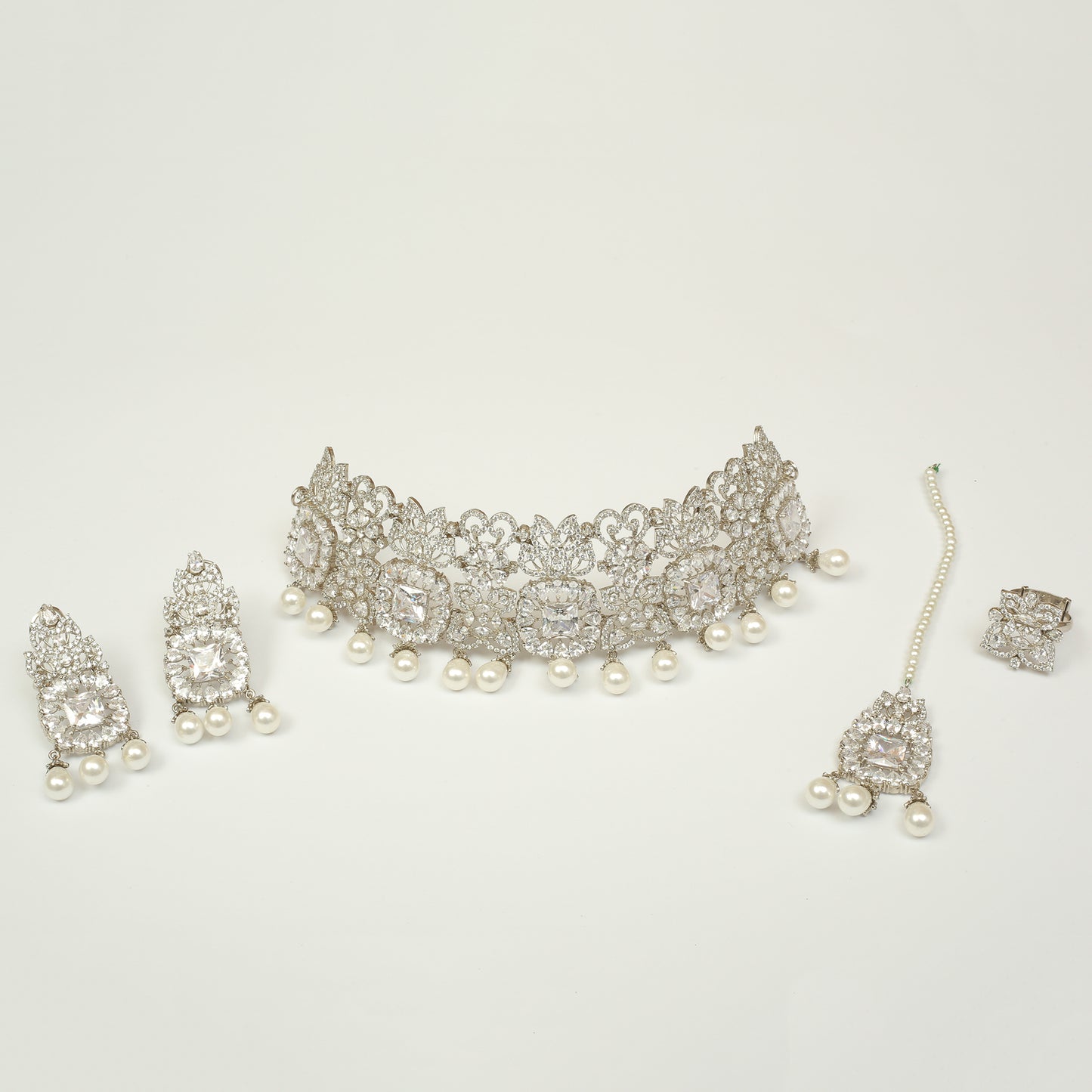 Choker Set WIth Earrings Tika