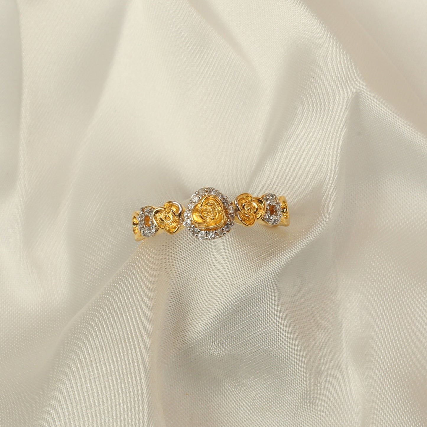 Flower RIng 05