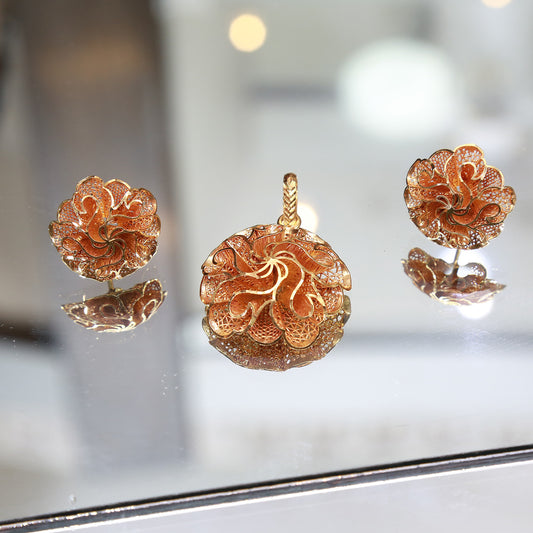 Locket and Earrings 99