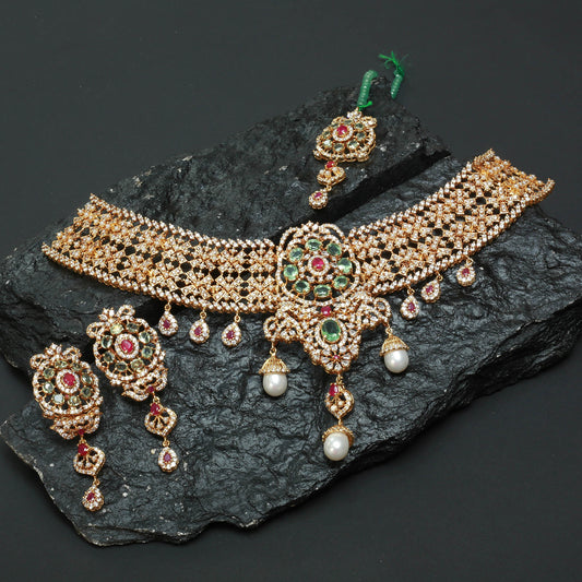 Necklace Set With Earrings and Tika
