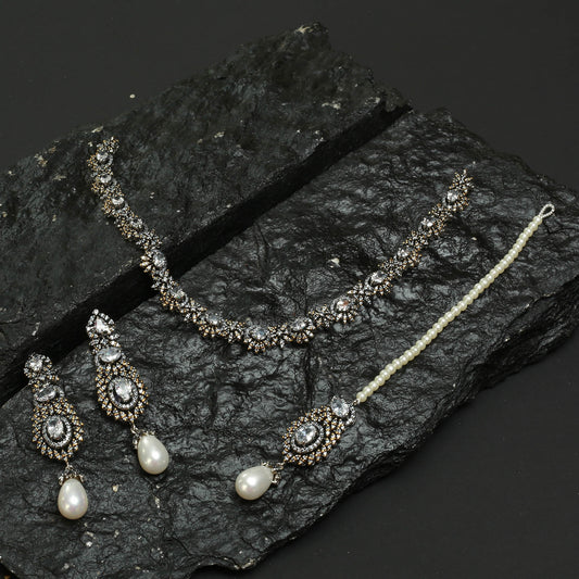 Necklace Set With Earrings,Tika