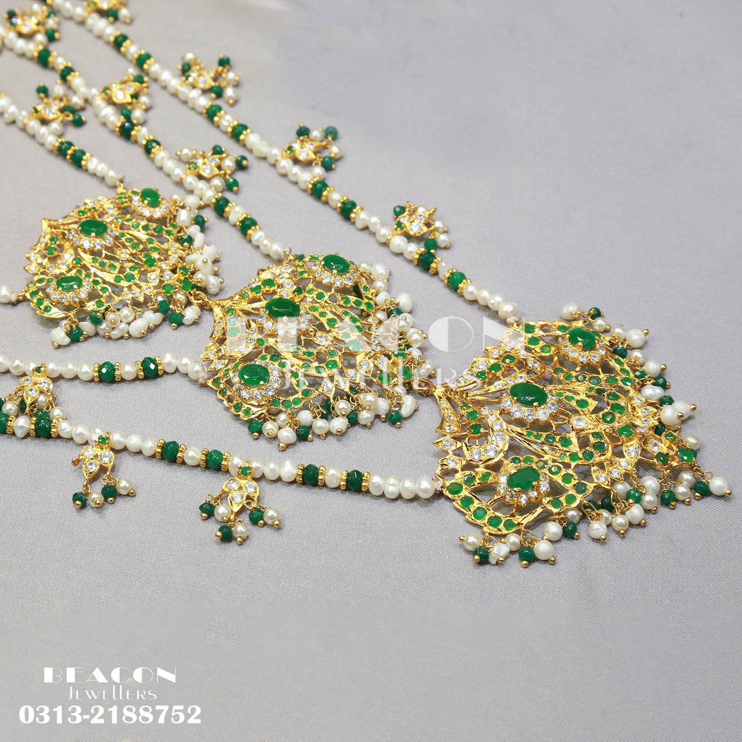 Maala with Bindi and Earrings 06