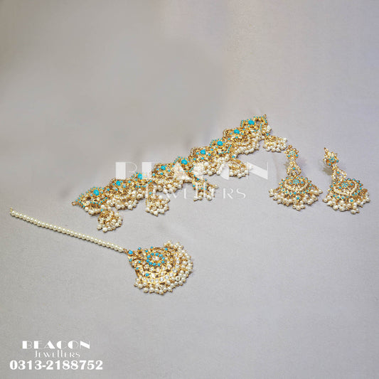 Choker with Bindi and Earrings 07