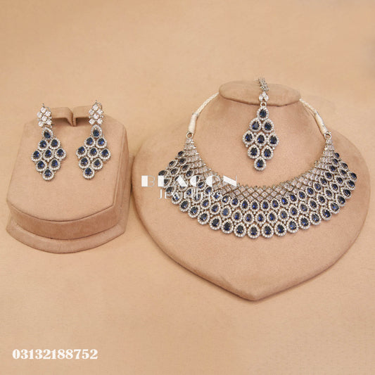 Necklace Set With Tika and Earrings