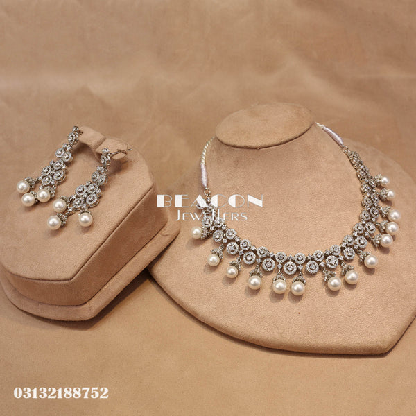 Necklace and Earrings 109