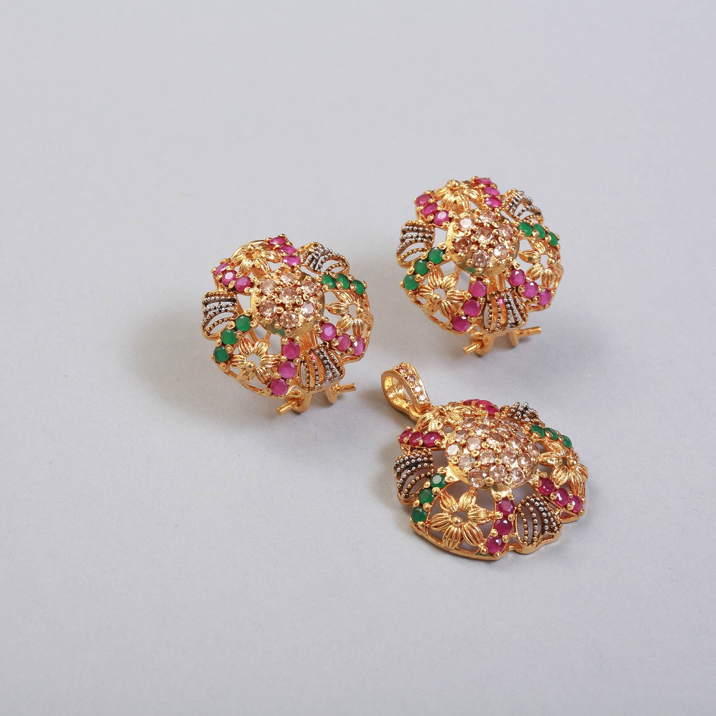 Pendant Set BA1051