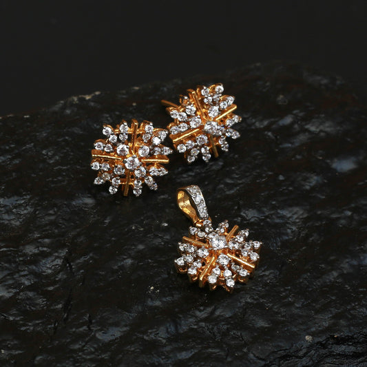 Pendent Set