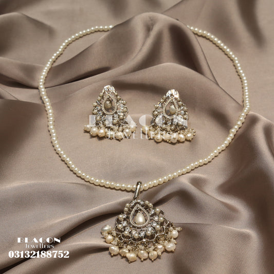 Locket and Earrings 38