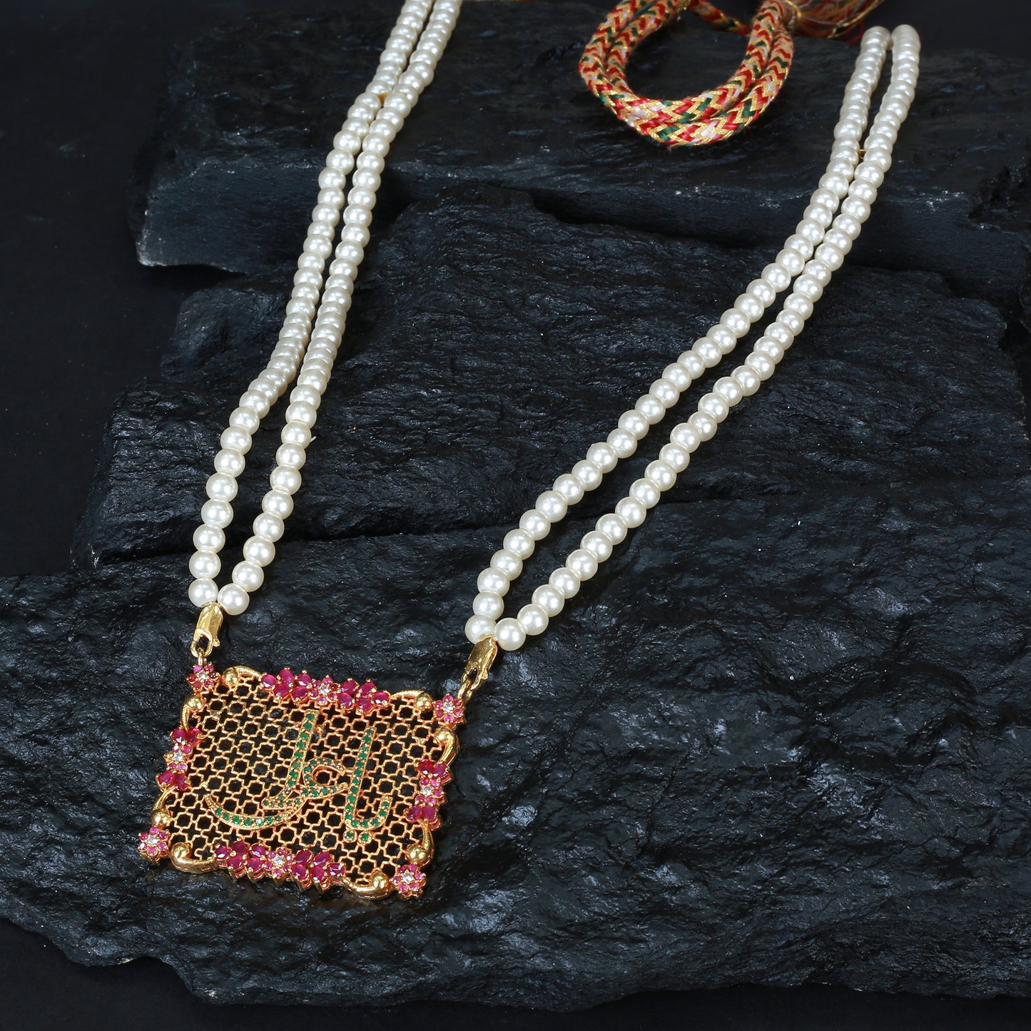 Calligraphy Pendant - BA1039