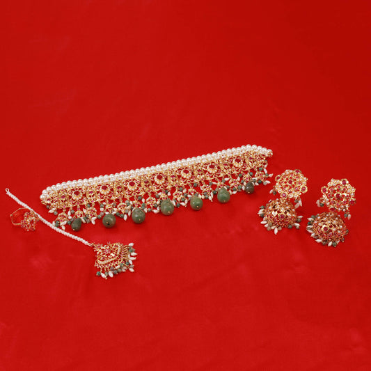 Choker Set With Earrings TIka