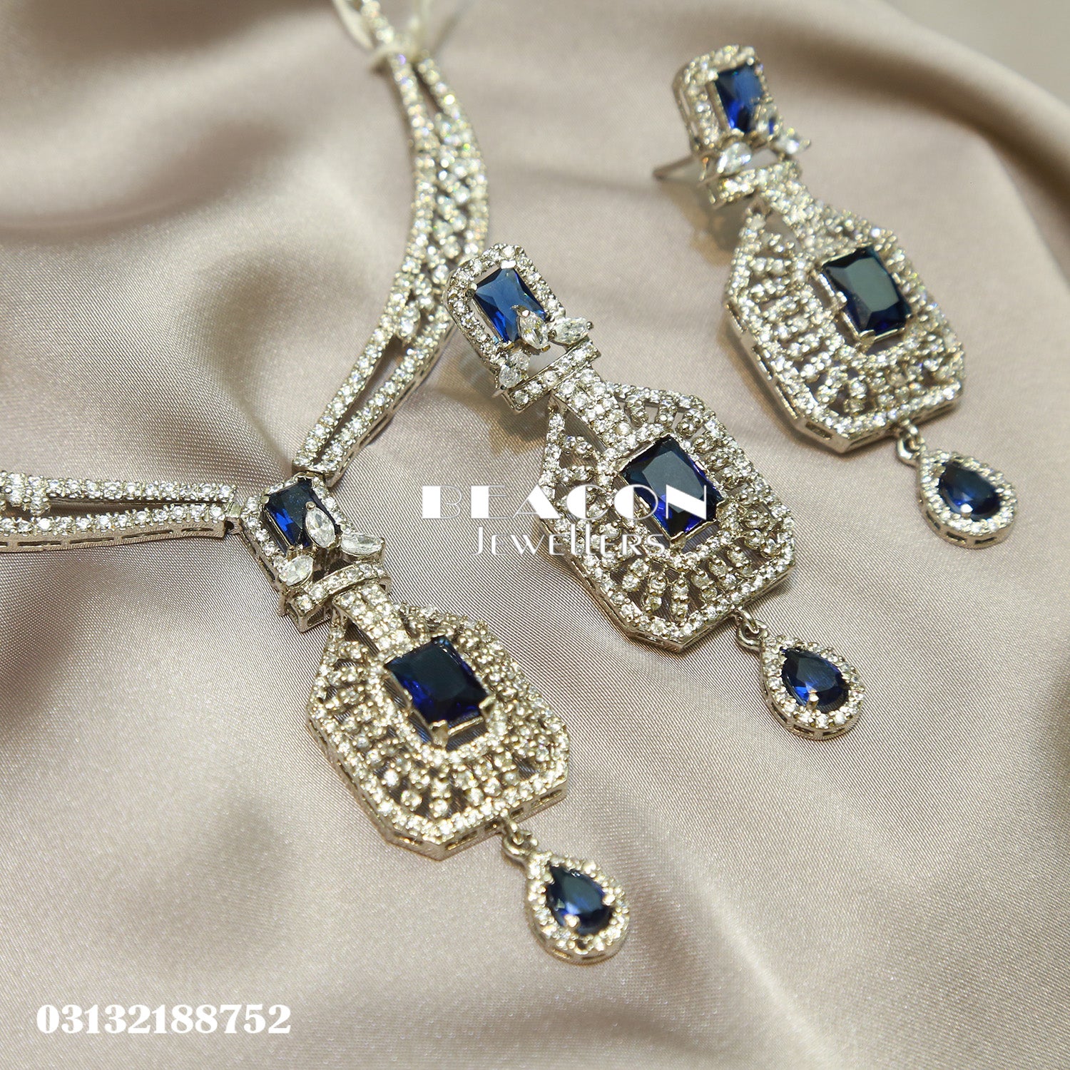 Necklace and Earrings 76