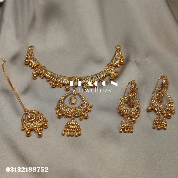 Necklace with Bindi and Earrings 42