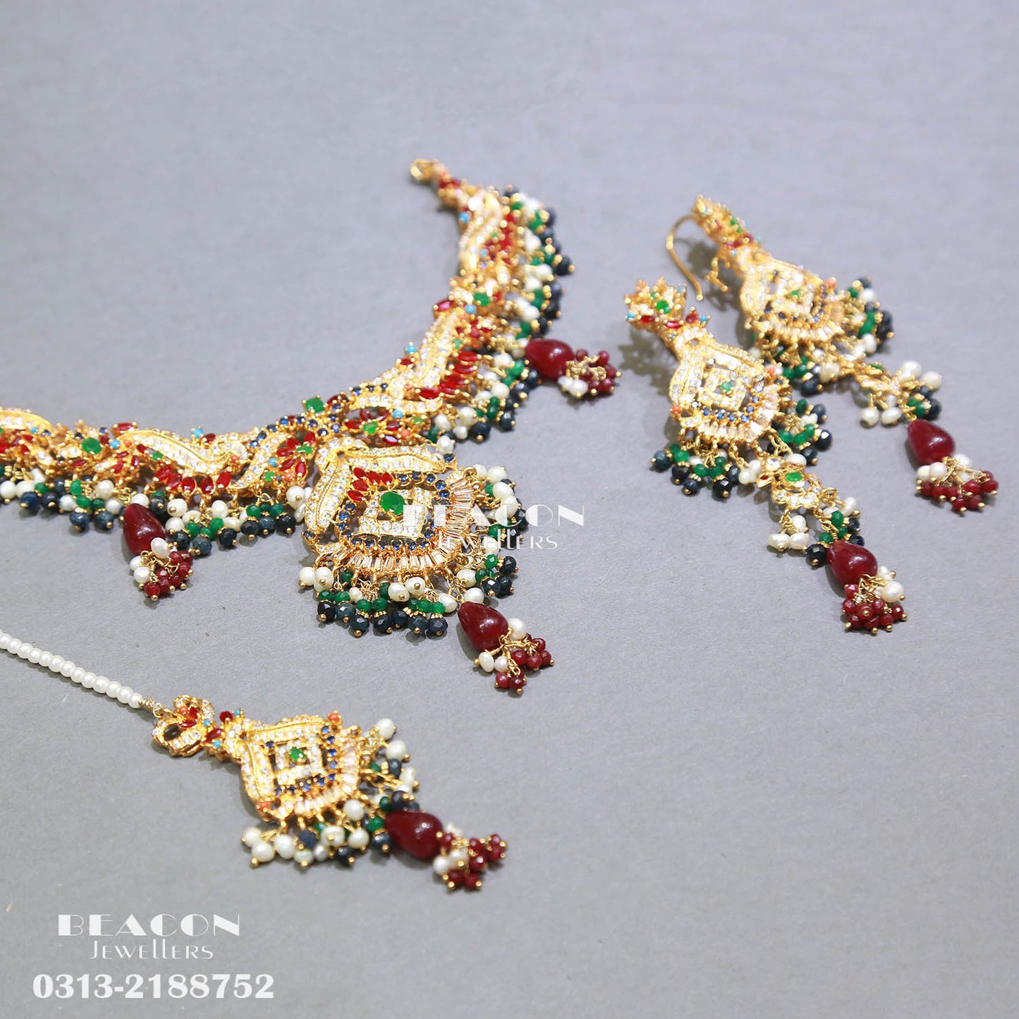 Necklace with Bindi and Earrings 45