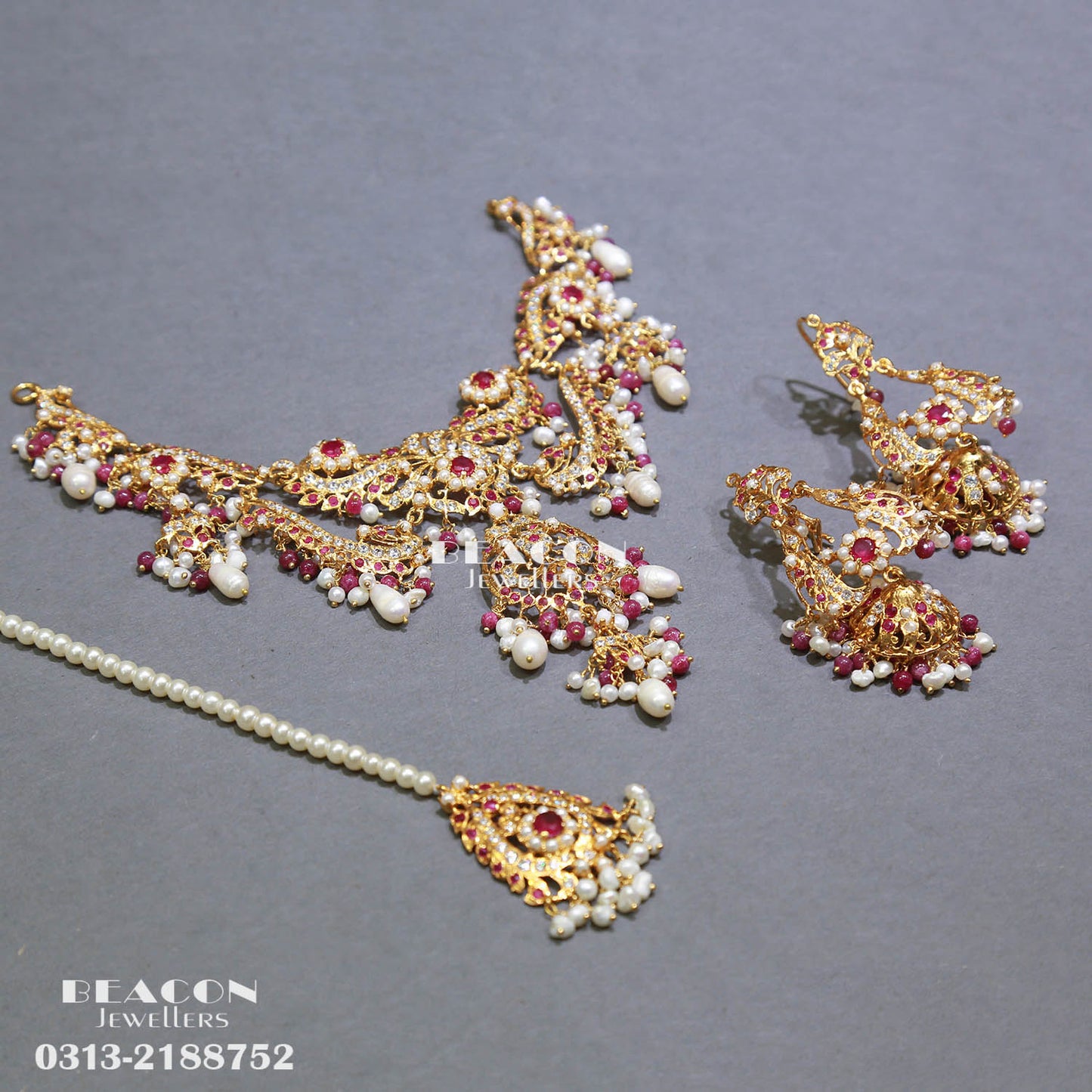 Necklace with Bindi and Earrings 46