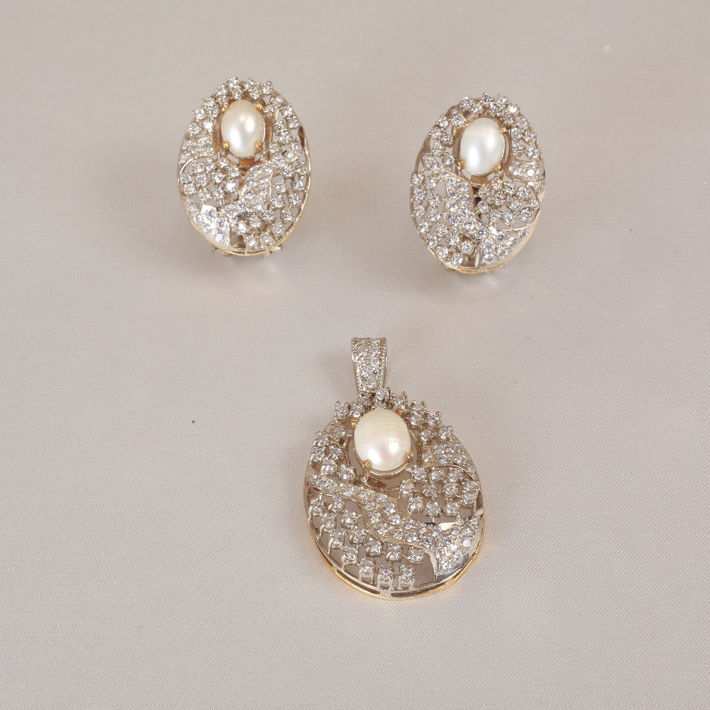 pendant set