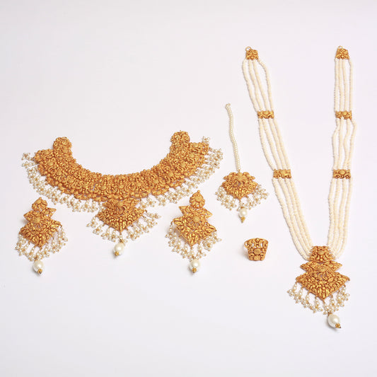 Necklace Set With Earrings Tika Rings