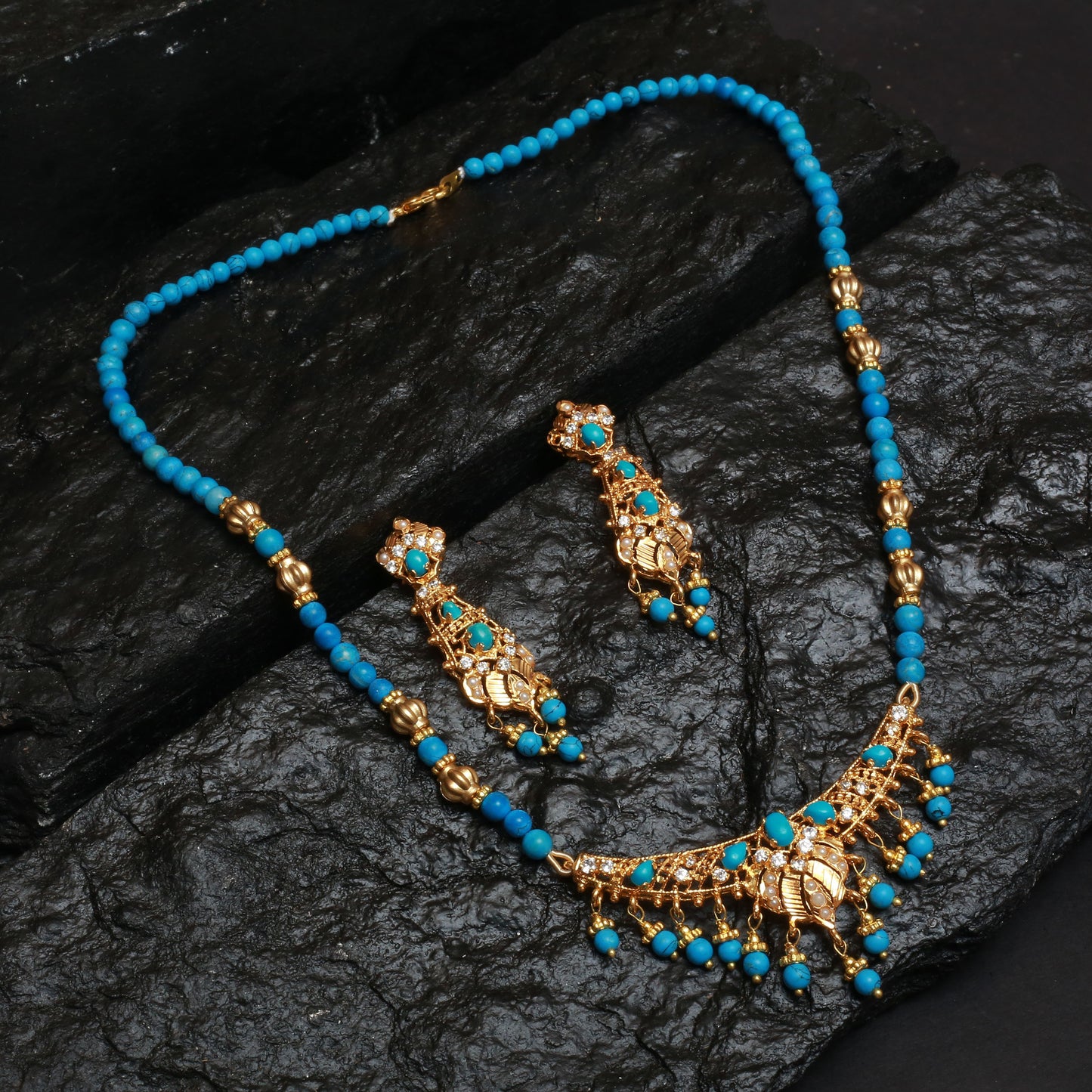 Necklace Set WIth Earrings