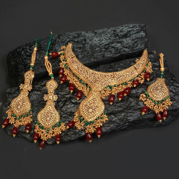 Necklace With Earring and Tika