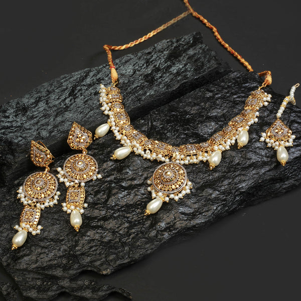 Necklace Set With Earring and Tika.