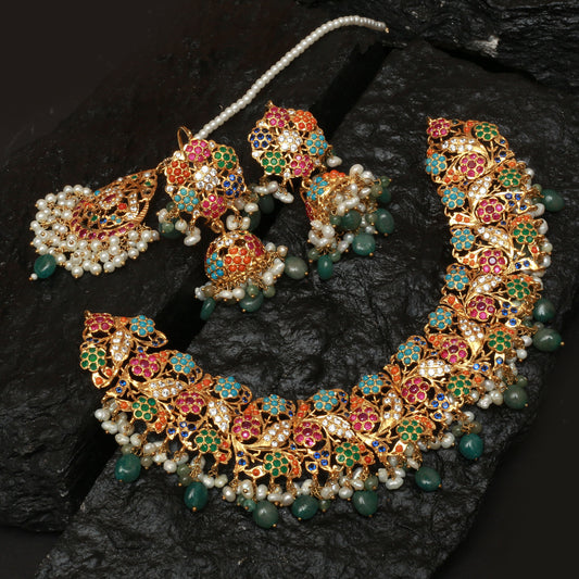 Necklace Set With Earrings Tika