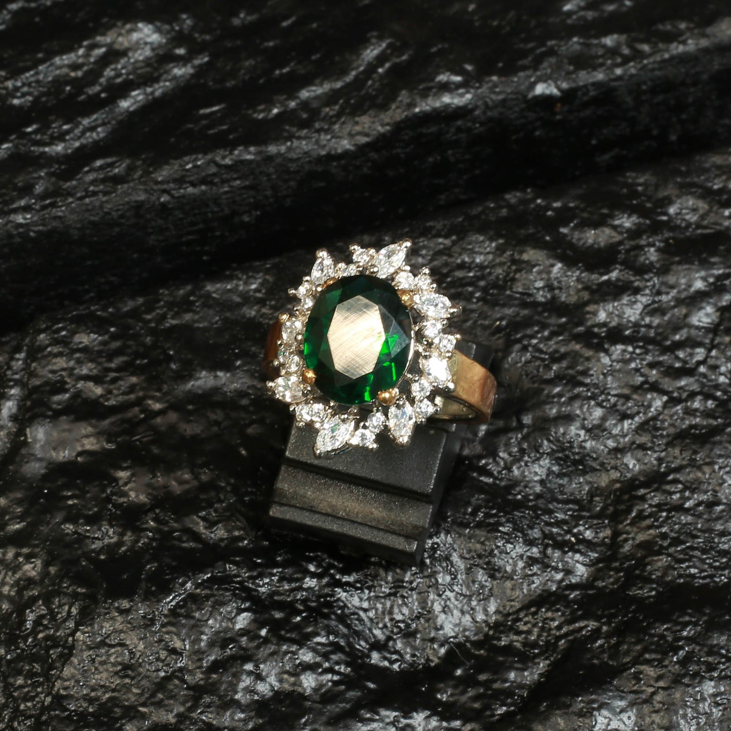 Ring.
