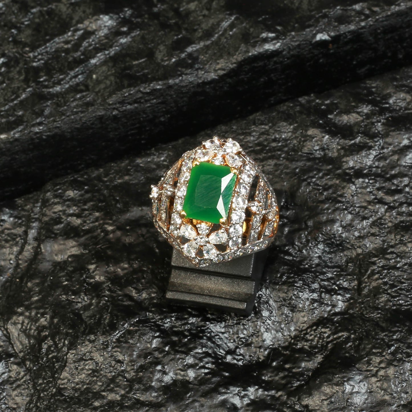 Ring.