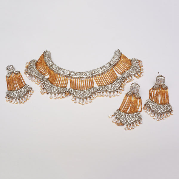 Necklace Set WIth Earrings Tika