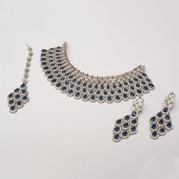 Necklace Set With Earrings TIka