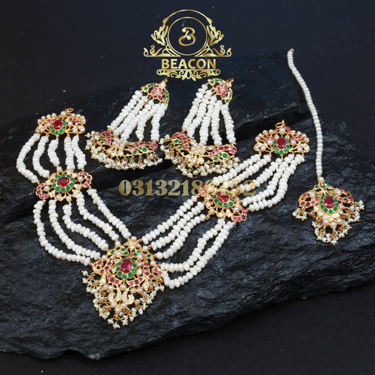 Necklace with Earring And Tika