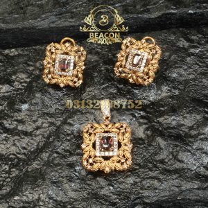 Alternative view of Pendant Sets0013