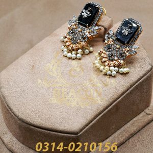 Alternative view of Earrings