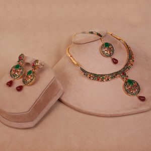 Necklace Set