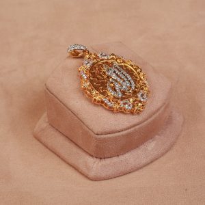 Alternative view of Pendant 0022