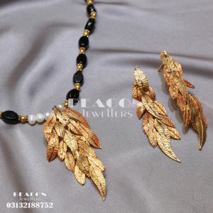 Alternative view of Antique Jewelry