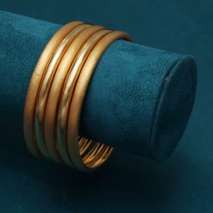 Alternative view of Bangles