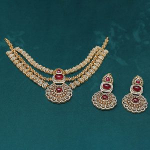 Alternative view of Bridal Set