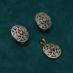 Alternative view of Pendant Sets