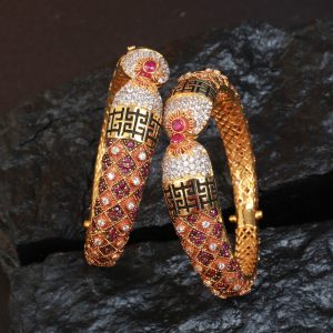 Alternative view of Bangles