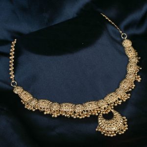 Alternative view of Plain Jewelry