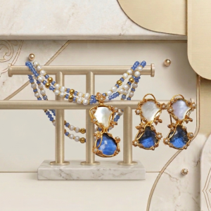Antique Jewelry