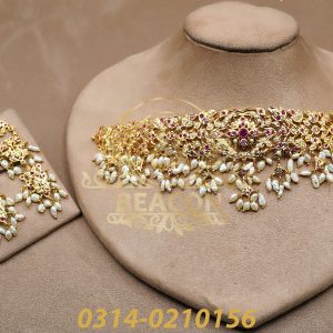 Alternative view of Bridal Set