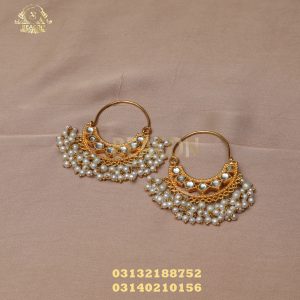 Alternative view of Earrings