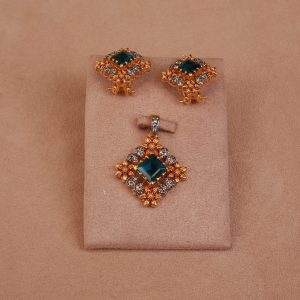 Pendant Set