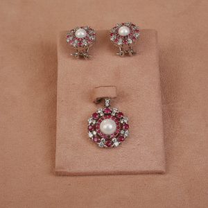 Pendant Set